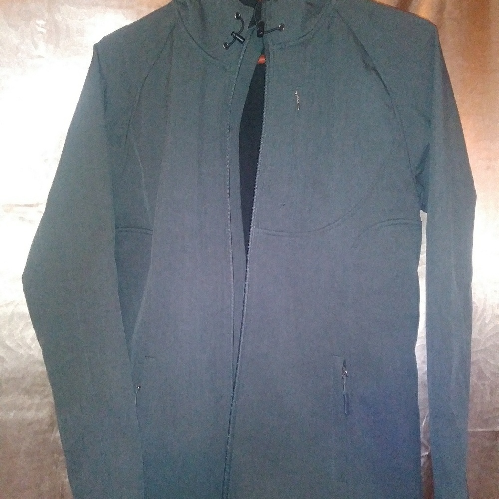 Women's jacket with hoodie medium-sized